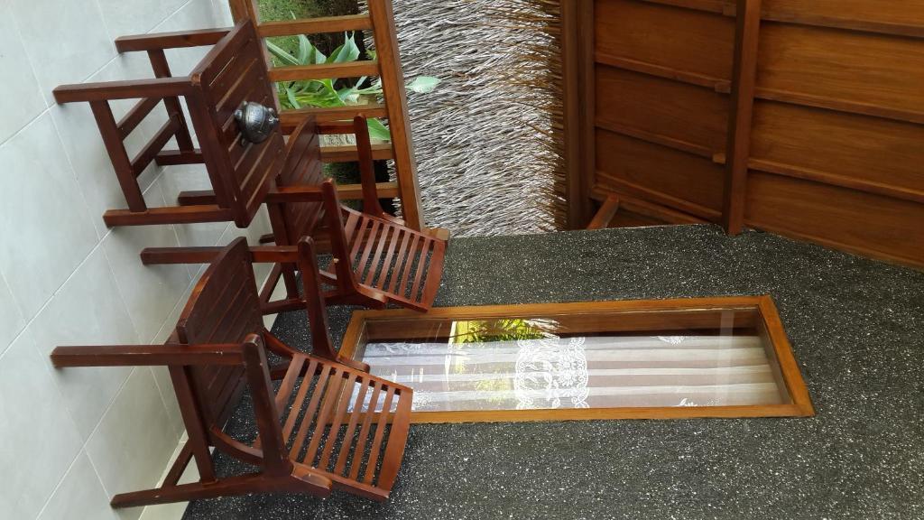 Rose Bungalow Hotel Pemenang Exterior photo